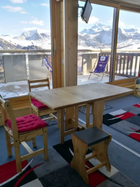 Appartement 28 m² vue montagne au pied des pistes, La Plagne : photo 4