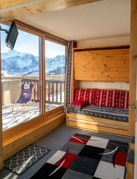 Appartement 28 m² vue montagne au pied des pistes, La Plagne : photo 9