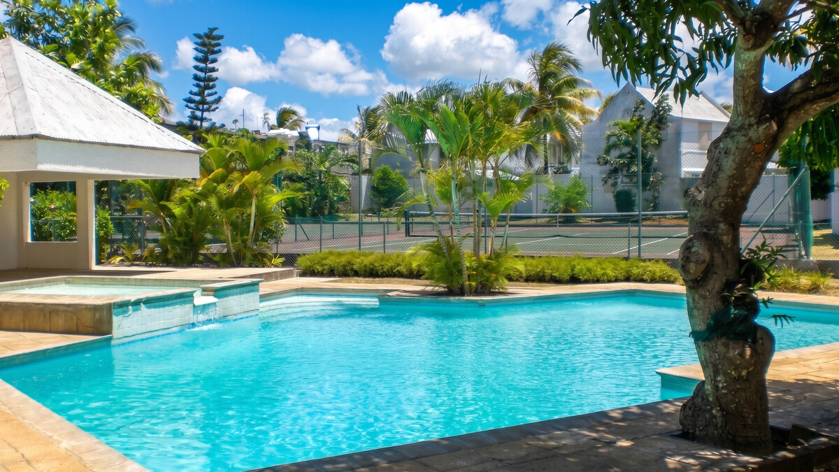 Maison 3 chambres avec piscine et tennis à Grand Baie - Photo 3