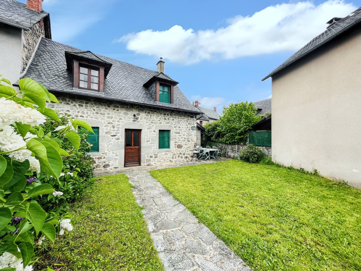 Maison 6 pers. à Lanobre, jardin clos & barbecue - Photo 2