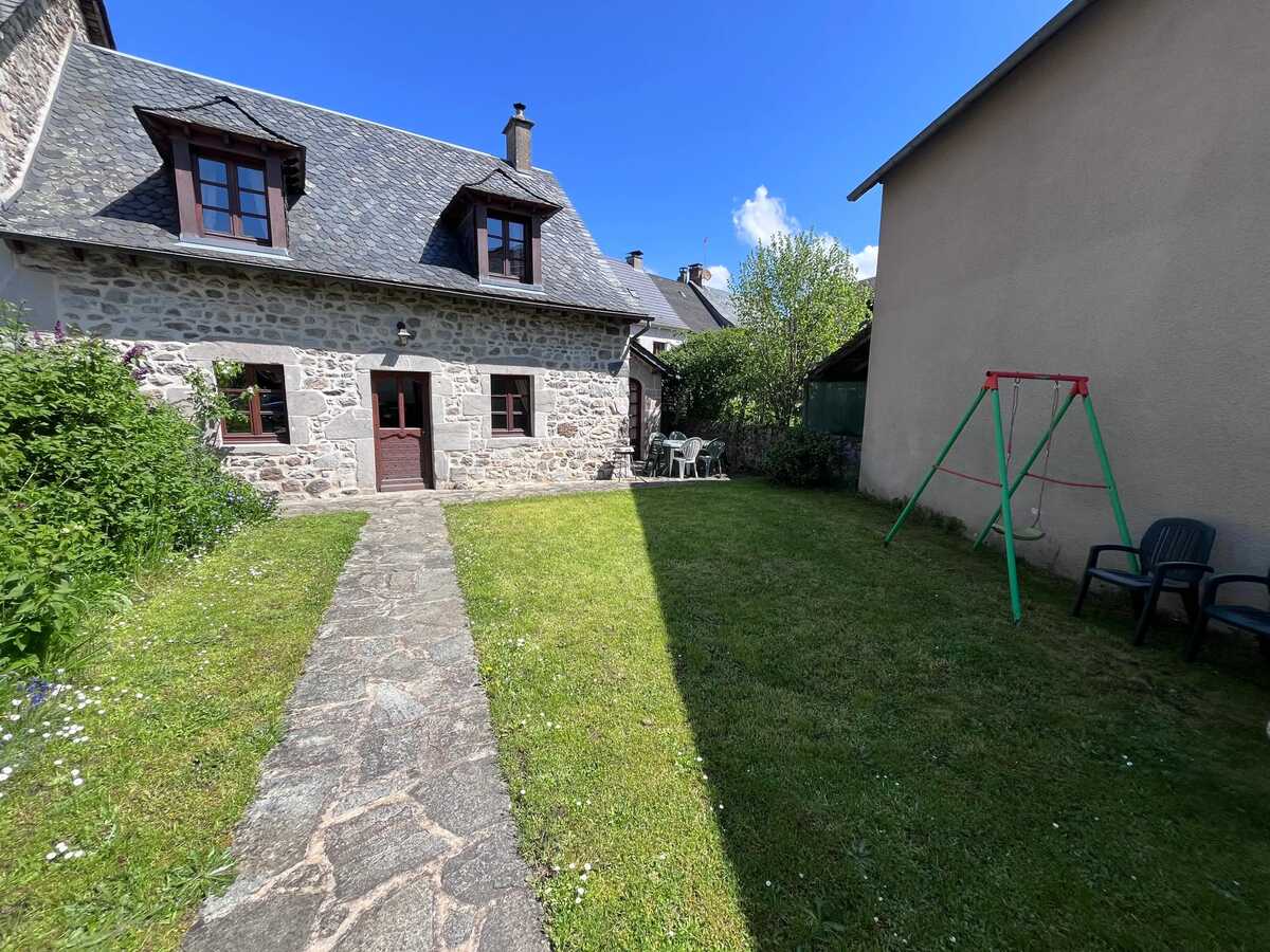 Maison 6 pers. à Lanobre, jardin clos & barbecue - Photo 12