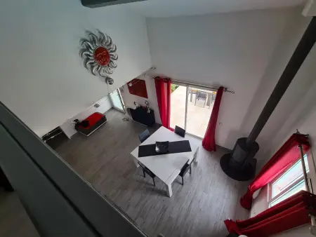 Villa élégante avec piscine privée à Ollioules, 2 chambres : photo 3