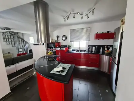 Villa élégante avec piscine privée à Ollioules, 2 chambres : photo 7