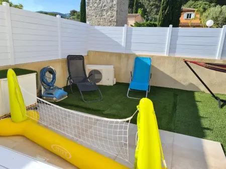 Villa élégante avec piscine privée à Ollioules, 2 chambres : photo 26