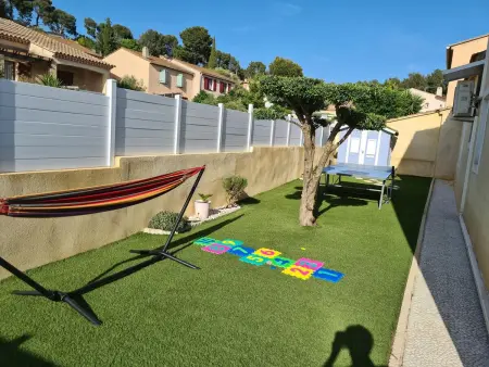 Villa élégante avec piscine privée à Ollioules, 2 chambres : photo 27