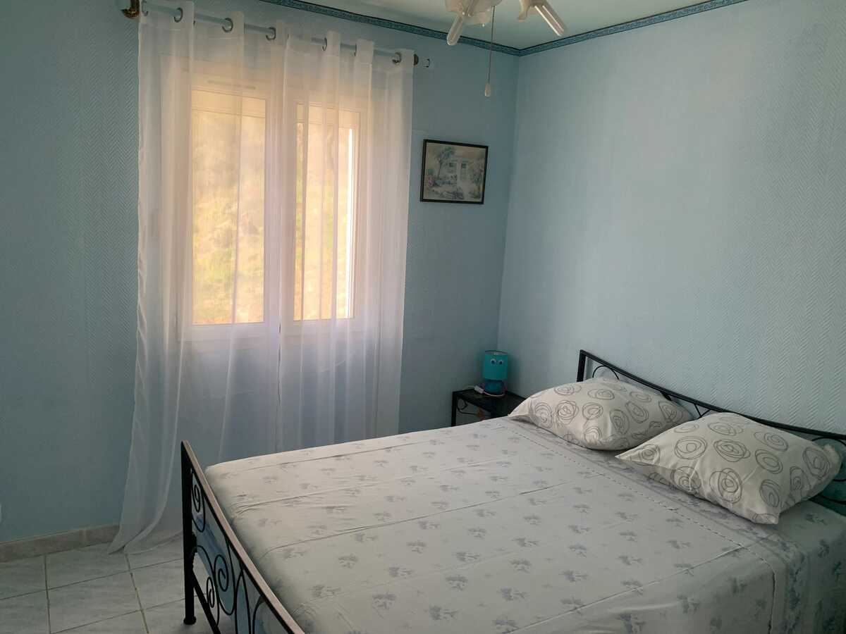 Appartement 4 pers. piscine & jardin à Roquefort-la-Bédoule - Photo 13