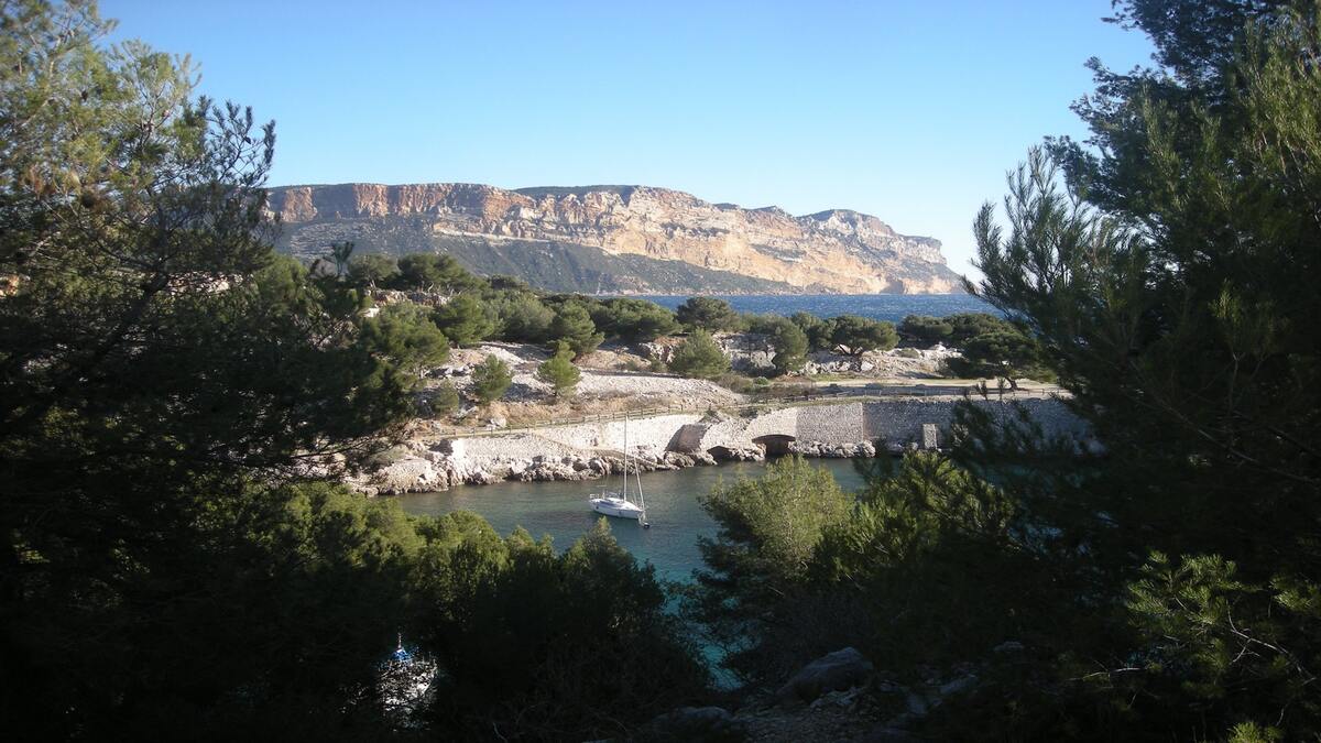 Appartement 4 pers. piscine & jardin à Roquefort-la-Bédoule - Photo 26