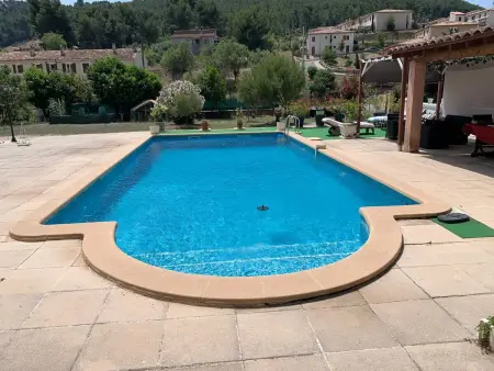 Location appartement à Roquefort la Bédoule