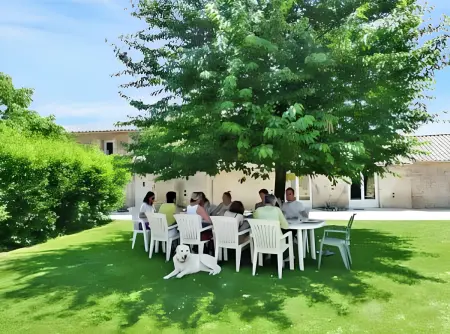 Maison charmante à Saint-Vincent-la-Châtre avec piscine partagée - Photo 6