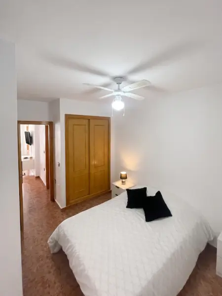 Appartement 55 m² à Orihuela Costa, piscine partagée et jardin clos : photo 3