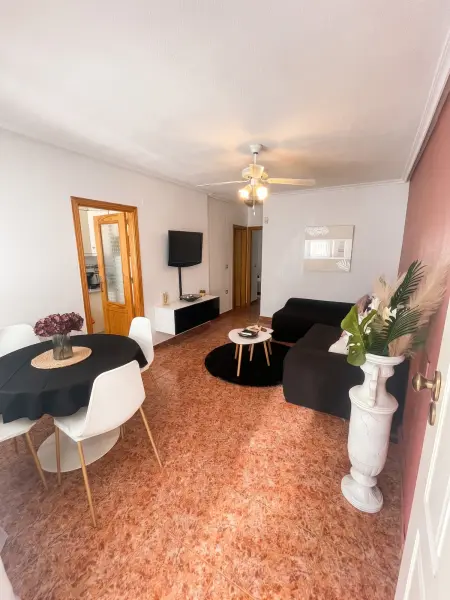 Appartement 55 m² à Orihuela Costa, piscine partagée et jardin clos : photo 11