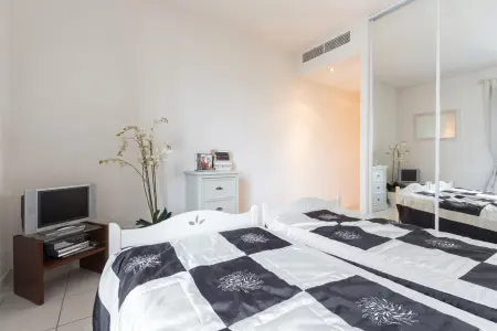 Appartement de charme à Cannes, 3 chambres et terrasse vue ville : photo 26