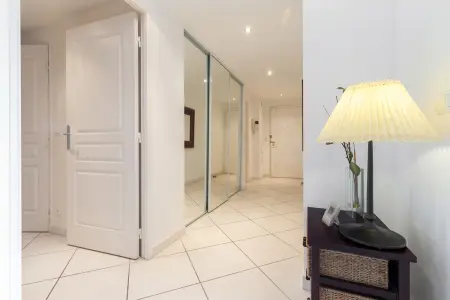 Appartement de charme à Cannes, 3 chambres et terrasse vue ville : photo 33