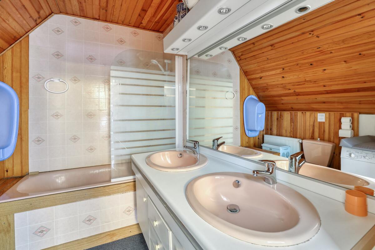 Villa 175 m² avec piscine privée à Lucenay-lès-Aix - Photo 17