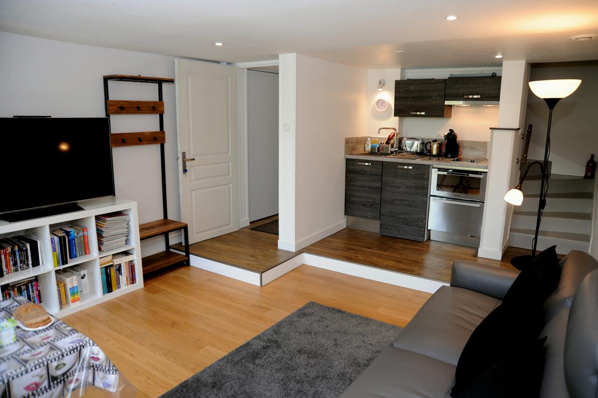 Appartement 50 m² à Cognac, parking proche - Photo 2