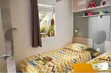 Bungalow confortable à Nans-les-Pins avec piscine partagée - Photo 4