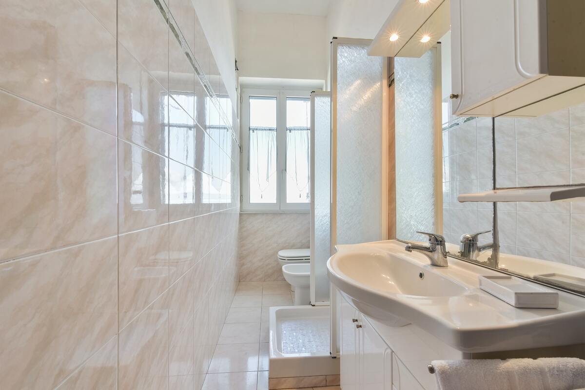 Appartement 89 m² balcon vue mer à Porto Santo Stefano - Photo 12