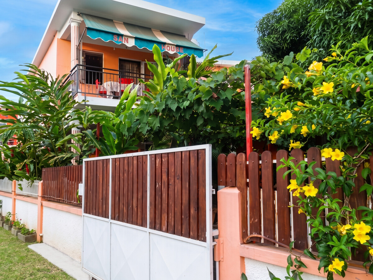 Appartement de 75 m² avec vue sur piscine à Flic en Flac - Photo 7