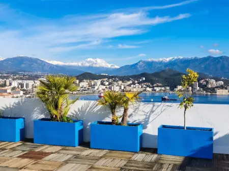 Appartement 140 m² vue mer, spa privé et terrasse à Ajaccio : photo 6