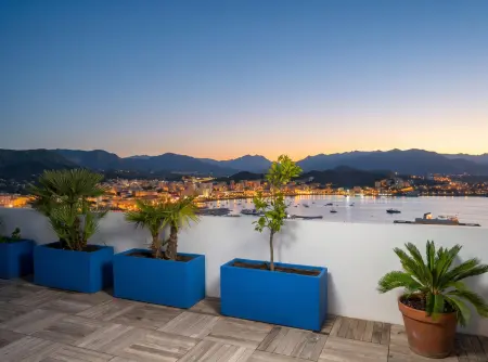 Appartement 140 m² vue mer, spa privé et terrasse à Ajaccio : photo 9