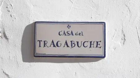 Maison de charme à Estepa, piscine partagée et vue montagne : photo 10