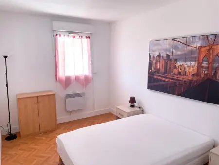 Appartement moderne à Fréjus avec piscine partagée et balcon : photo 13