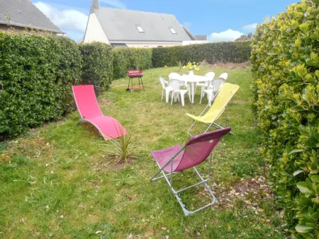 Maison avec jardin clôturé et vue mer à Portbail : photo 2