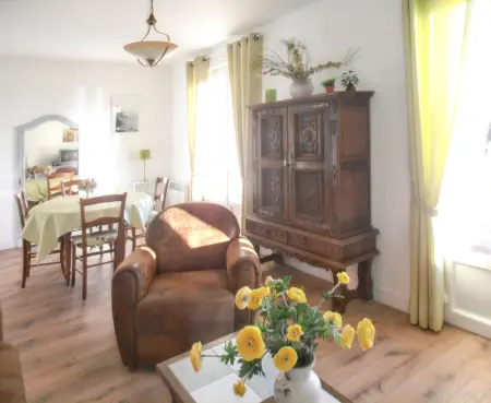 Maison avec jardin clôturé et vue mer à Portbail : photo 3