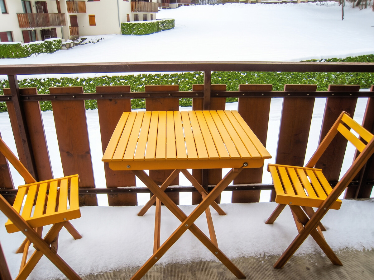 Appartement au pied des pistes à Bernex, vue montagne et balcon - Photo 1
