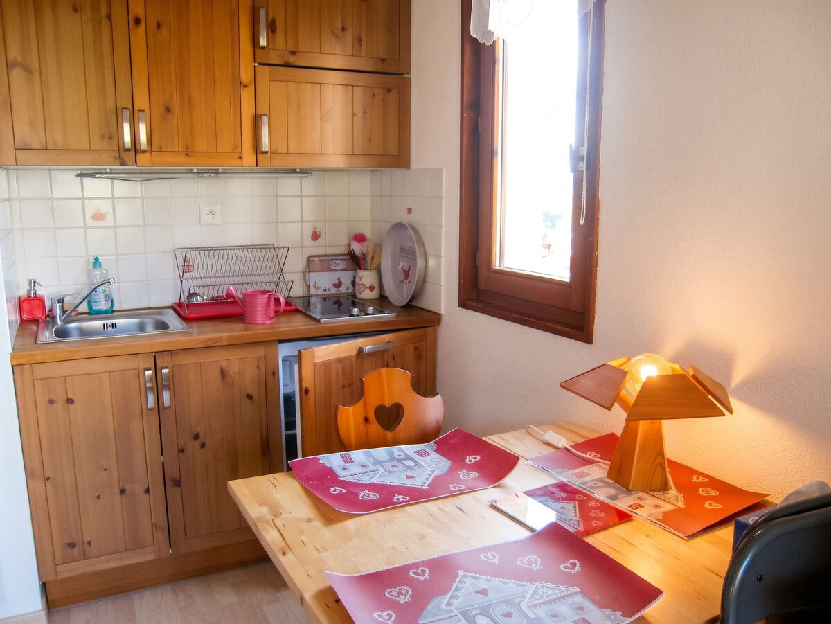 Appartement au pied des pistes à Bernex, vue montagne et balcon - Photo 3