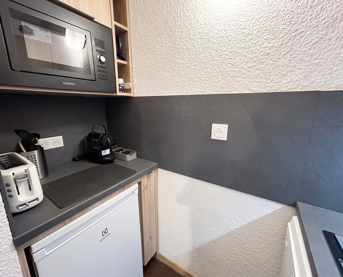 Studio 27 m² à Méribel Mottaret, vue montagne et balcon - Photo 8