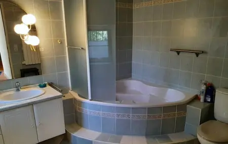 Villa avec piscine privée et 5 chambres à Méjannes-lès-Alès : photo 9