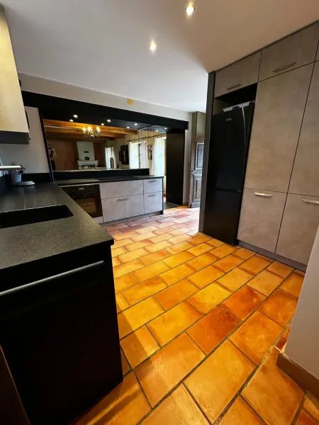 Villa avec piscine privée et 5 chambres à Méjannes-lès-Alès : photo 21