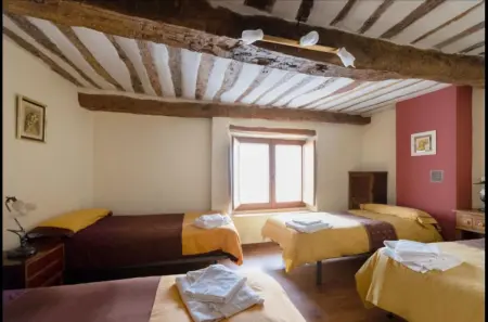 Maison de campagne à Llano de Bureba, cheminée et vue montagne, 13 pers. : photo 9