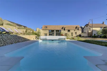Incroyable villa à Amponville avec piscine privée. - Photo 1