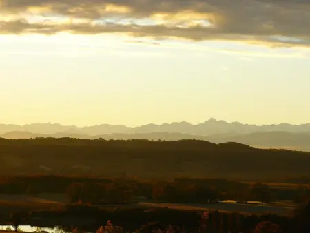 Maison plain-pied avec vue lac et montagne à Monlaur-Bernet : photo 31