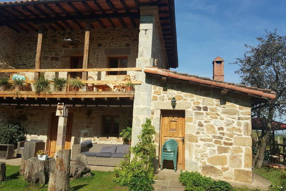 Maison 15 personnes à La Cavada avec jacuzzi et terrasse - Photo 2