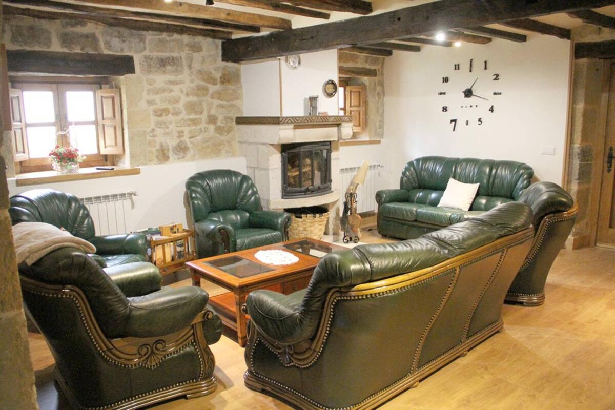 Maison 15 personnes à La Cavada avec jacuzzi et terrasse - Photo 4