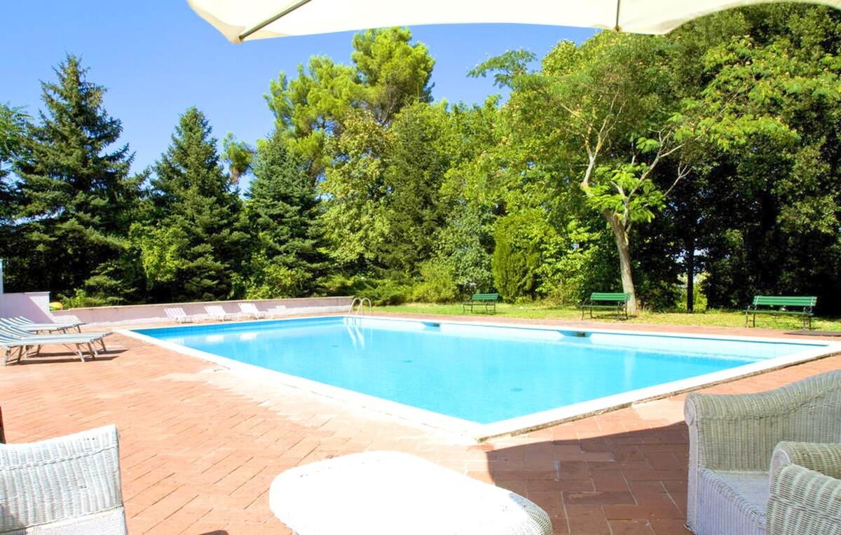 Appartement 5 pers. à Fabriano avec piscine d'été - Photo 1
