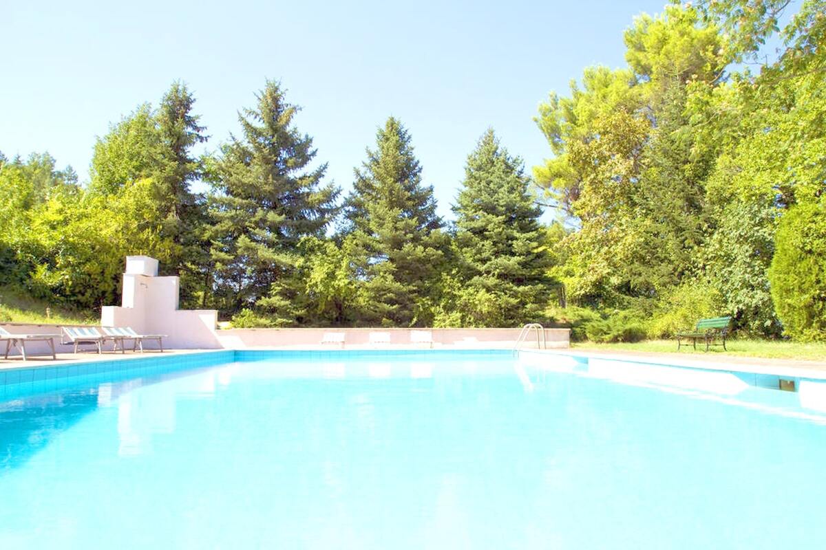 Appartement 5 pers. à Fabriano avec piscine d'été - Photo 3