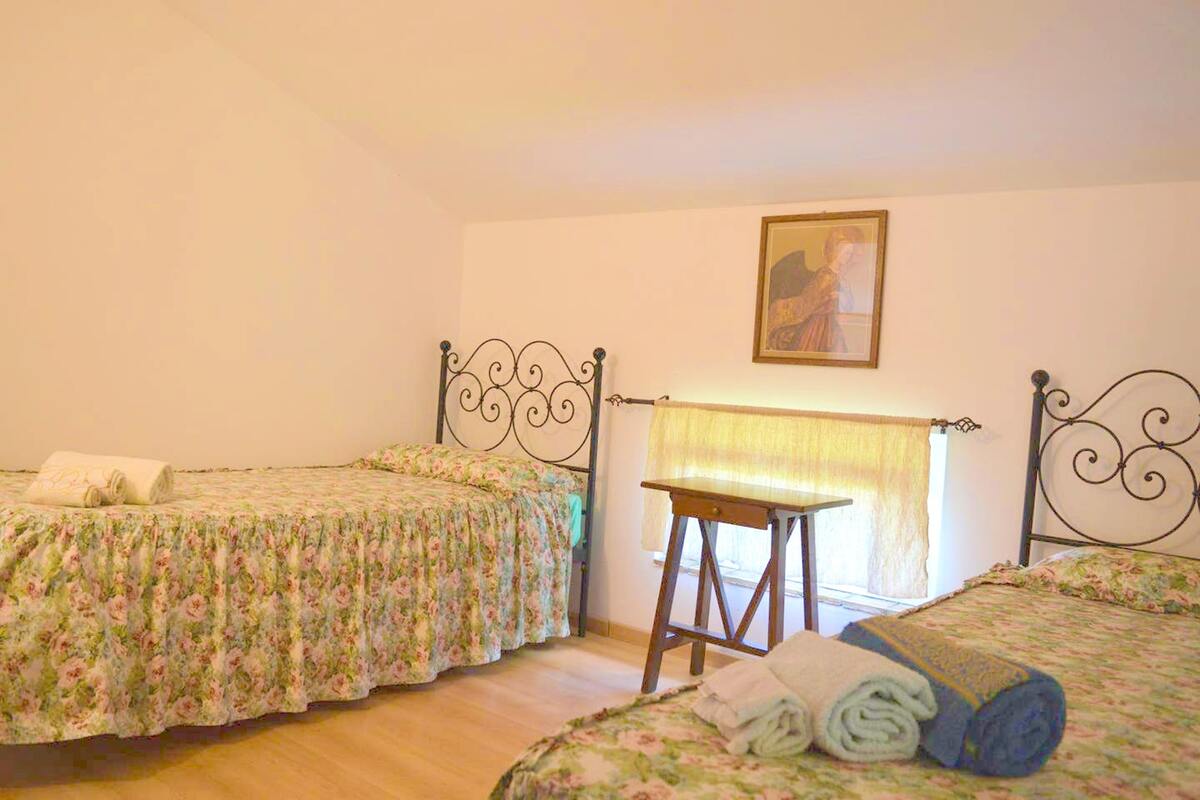 Appartement 5 pers. à Fabriano avec piscine d'été - Photo 6