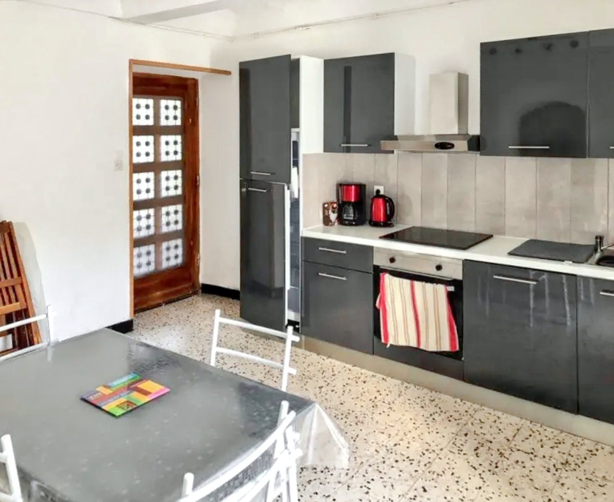 Appartement 100m² vue montagne, jardin et barbecue - Photo 3