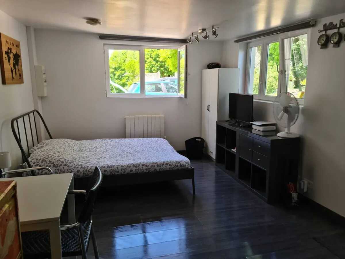 Studio 25 m² avec vue jardin à Saint-Ay - Photo 1
