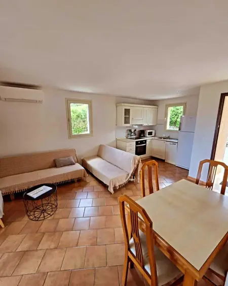 Maison avec jardin clôturé et vue montagne à Propriano : photo 3