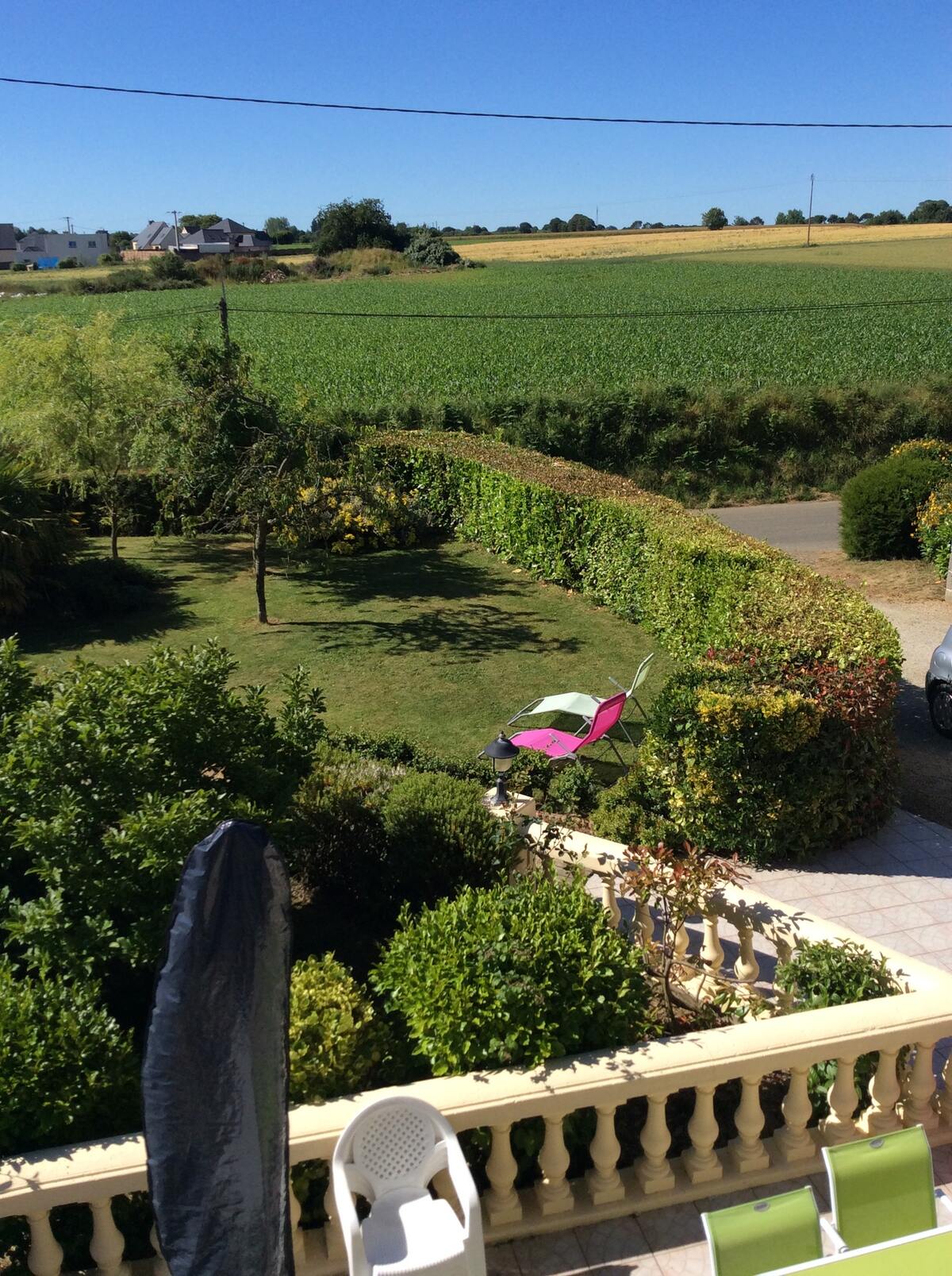Maison 8 personnes à Trégomeur, jardin avec balançoire - Photo 16