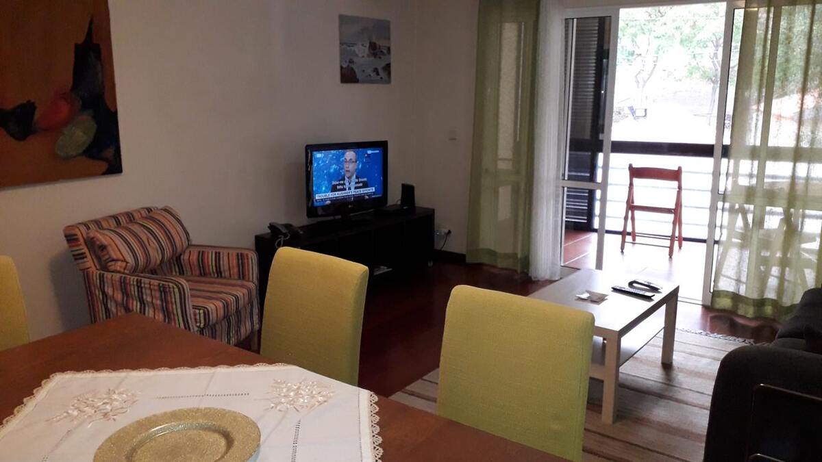 Appartement vue montagne à Funchal, balcon et parking - Photo 13