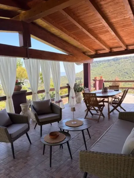 Location appartement à Sassari, Appartement en bord de mer à Sassari, vue splendide