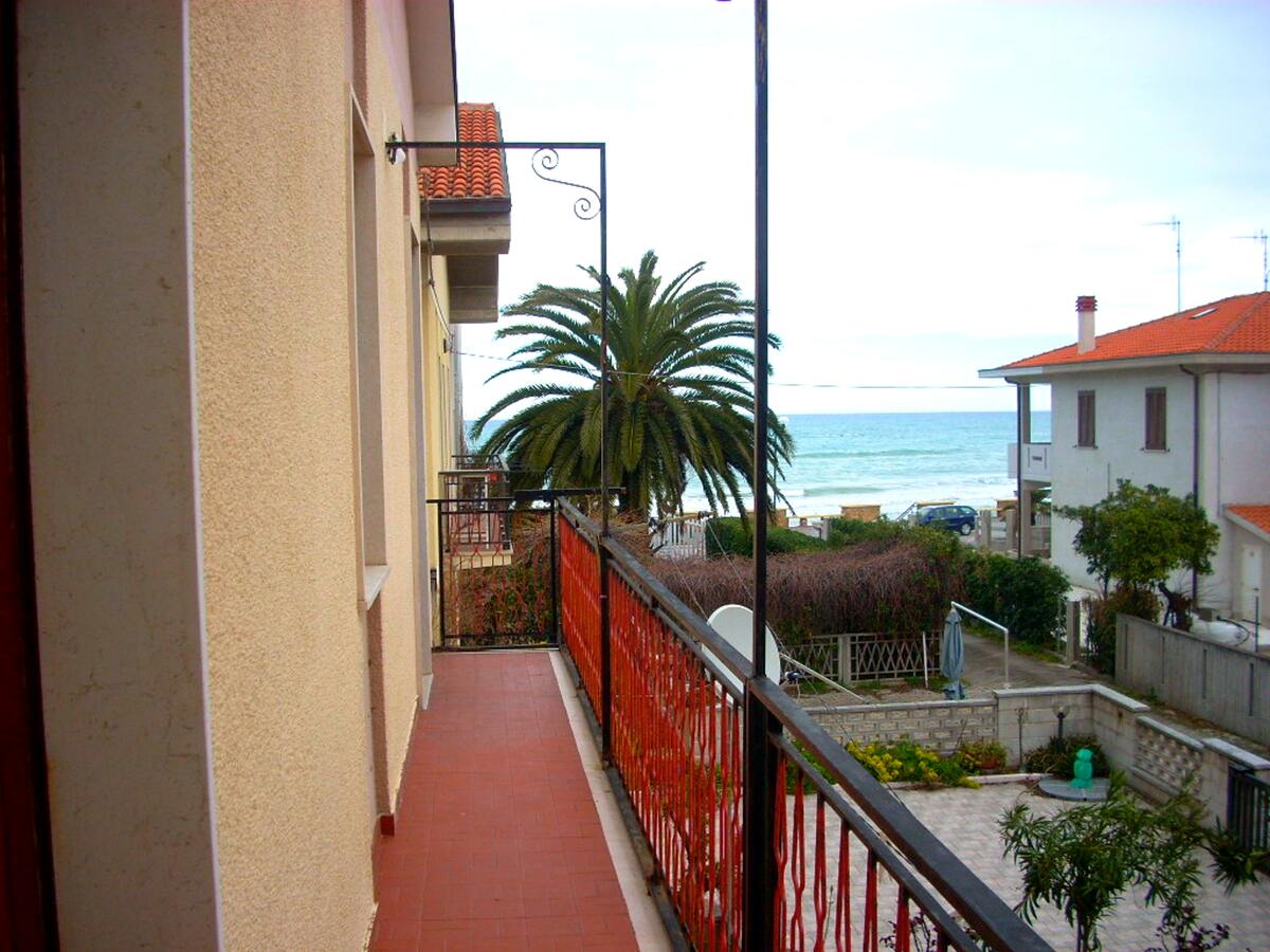 Maison 5 pers. balcon vue mer à Contrada Termini - Photo 1