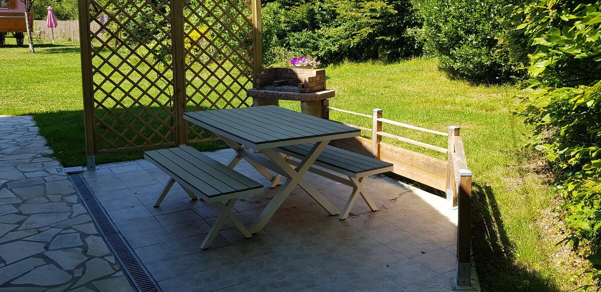 Maison 30 m² avec piscine à Bussac-Forêt - Photo 10