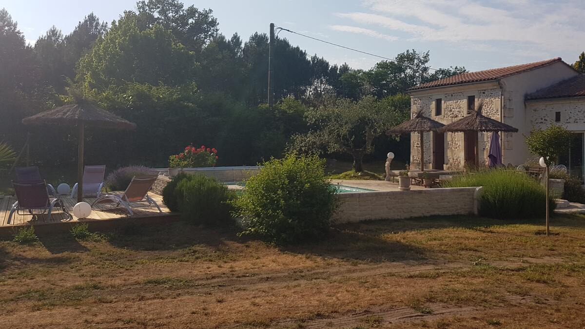 Maison 30 m² avec piscine à Bussac-Forêt - Photo 15